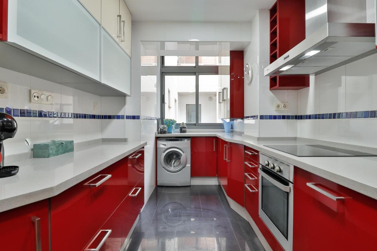 C13 Seaside With Pool And Parking Appartement