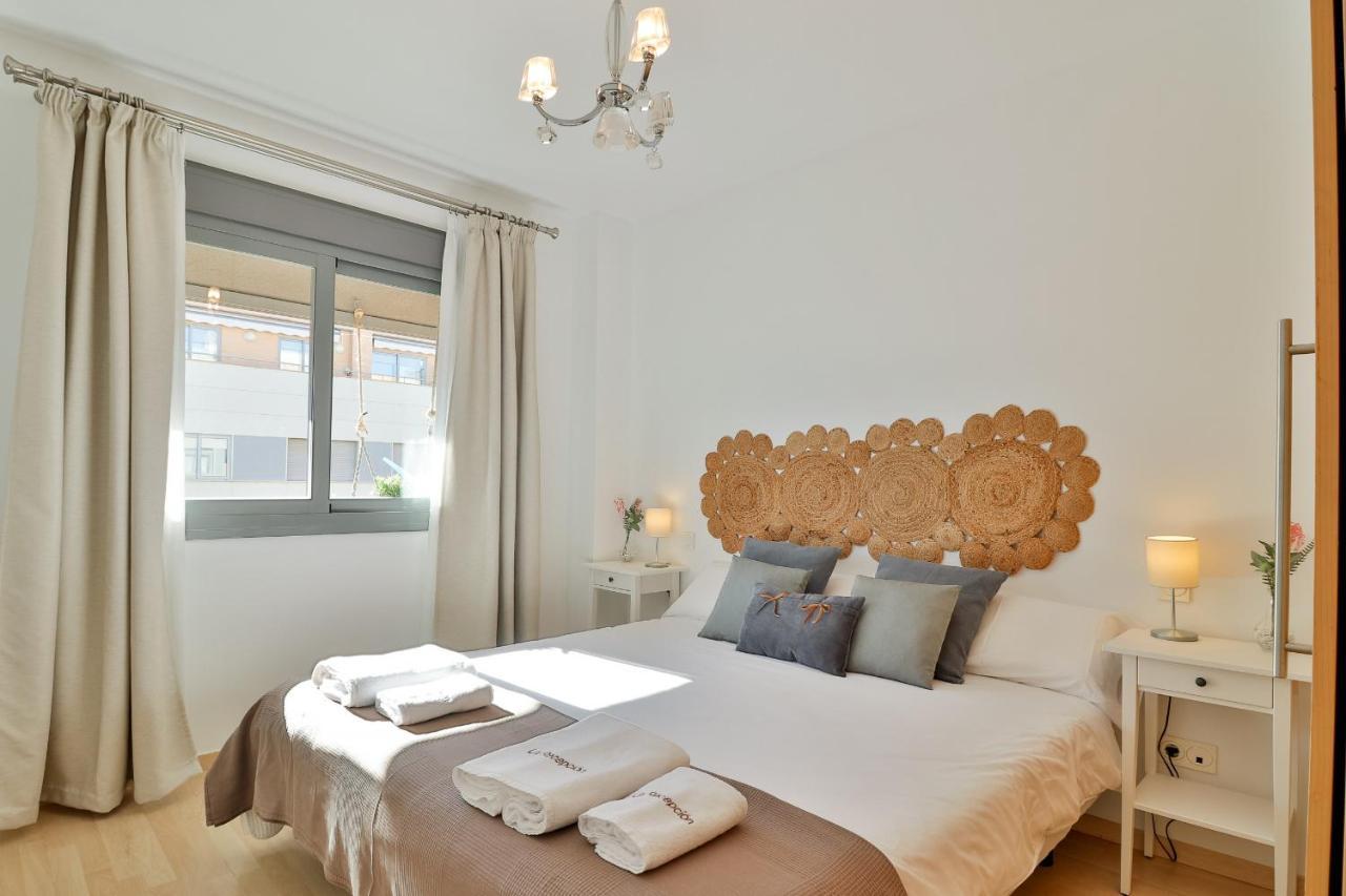 C13 Seaside With Pool And Parking Appartement